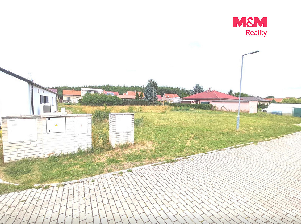 Prodej stavebního pozemku 996 m² – fotografie 3