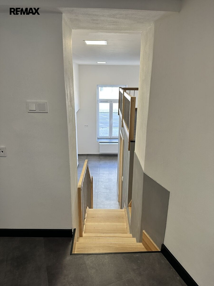 Prodej kanceláře 41 m² – fotografie 4