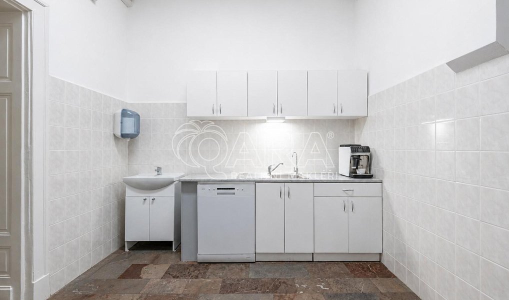 Pronájem kanceláře 202 m², Praha – náhled fotky 10