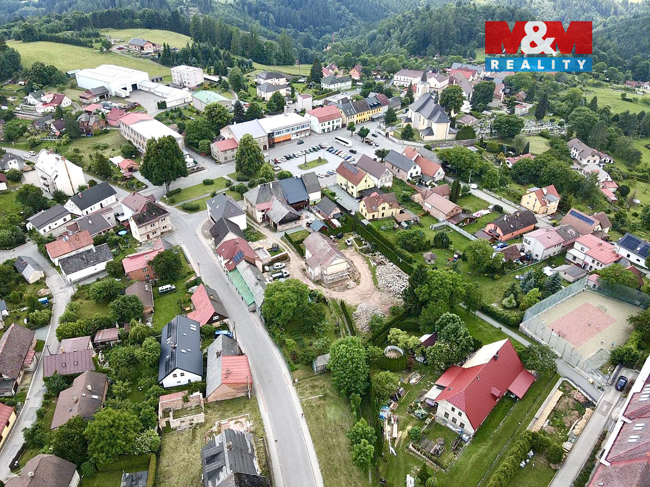 Prodej domu 144 m² s pozemkem 185 m² — photo 2