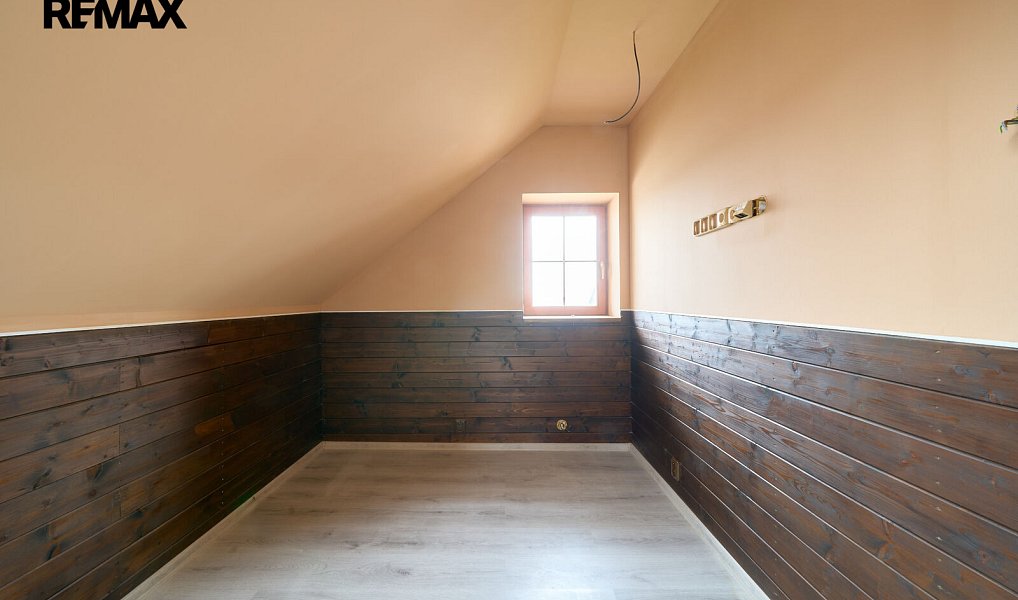 Prodej domu 177 m² s pozemkem 631 m², Olešnice – náhled fotky 23