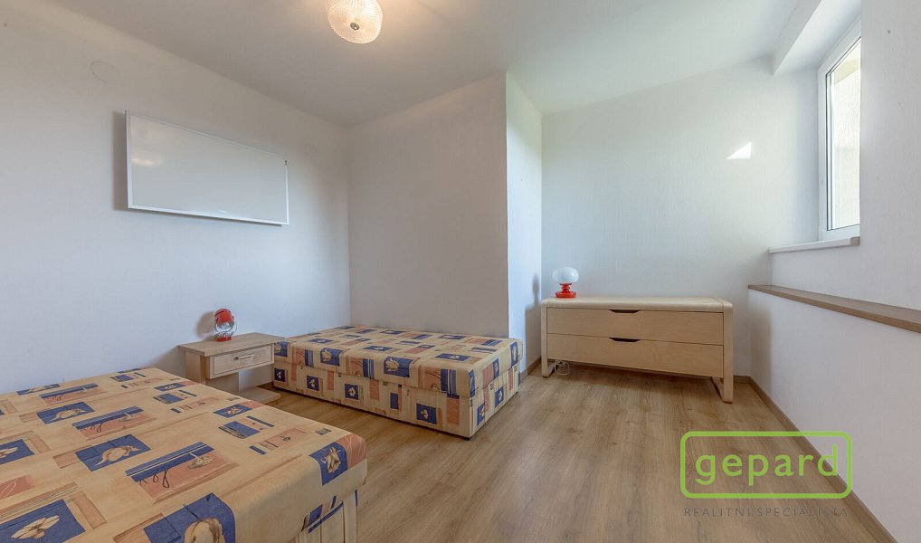Prodej domu 204 m² s pozemkem 797 m², Sedlčany – náhled fotky 7
