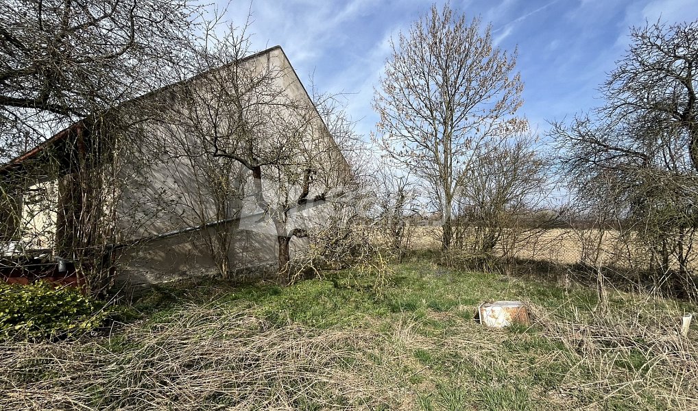Prodej domu 149 m² s pozemkem 1 346 m², Vlkaneč – náhled fotky 5