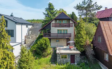 Prodej chaty/chalupy 116 m² s pozemkem 384 m², Sluštice, okres Praha-východ