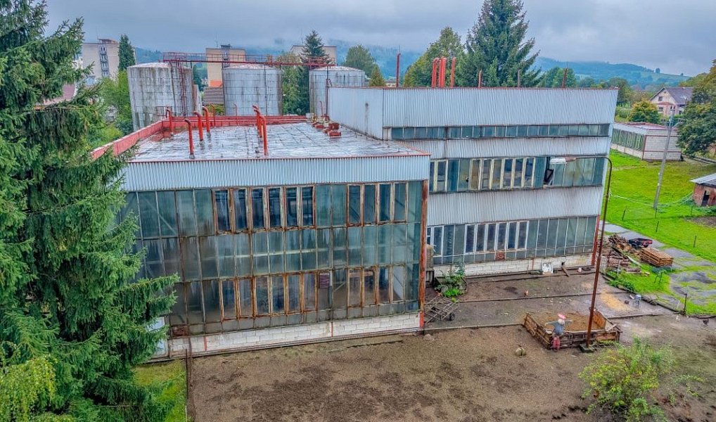 Prodej výrobních prostor 852 m², Nové Město pod Smrkem – náhled fotky 7