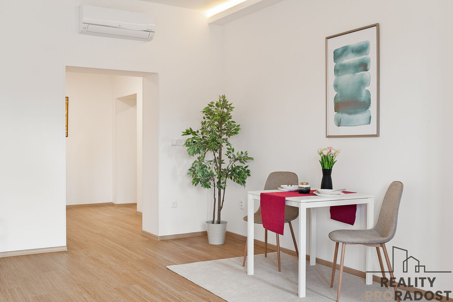 Prodej bytu 2+kk 80 m² – pohled 6