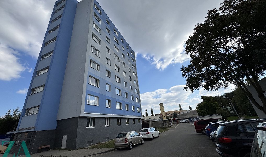 Pronájem bytu 2+kk 32 m², Hodonín – náhled fotky 11