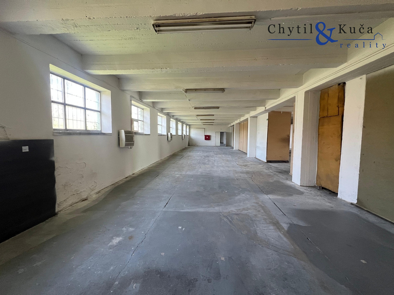 Pronájem skladovacích prostor 1 400 m² — photo 3