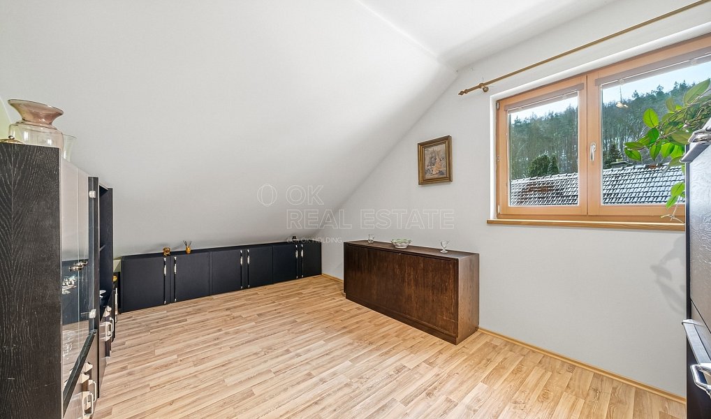 Prodej domu 200 m² s pozemkem 884 m², Drahanovice – náhled fotky 17