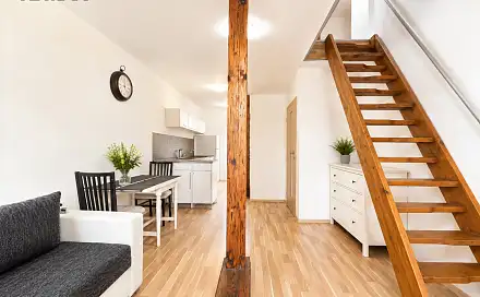 Pronájem bytu 1+1 54 m²