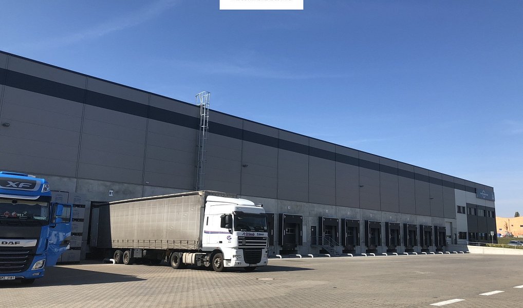 Pronájem skladovacích prostor 1 700 m², Hněvotín – náhled fotky 3