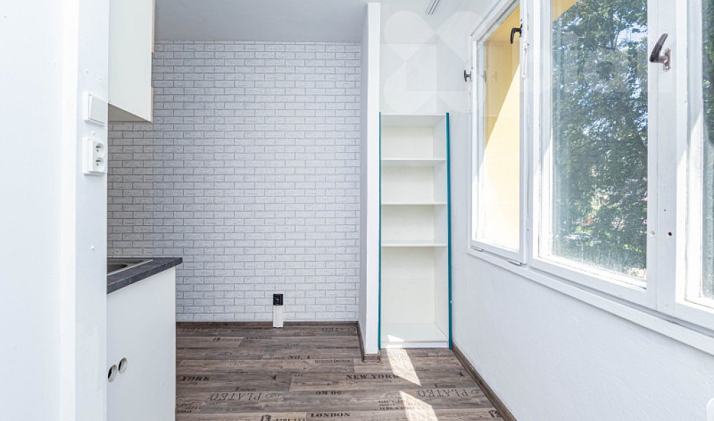 Prodej bytu 2+1 67 m², Kralovice – náhled fotky 10