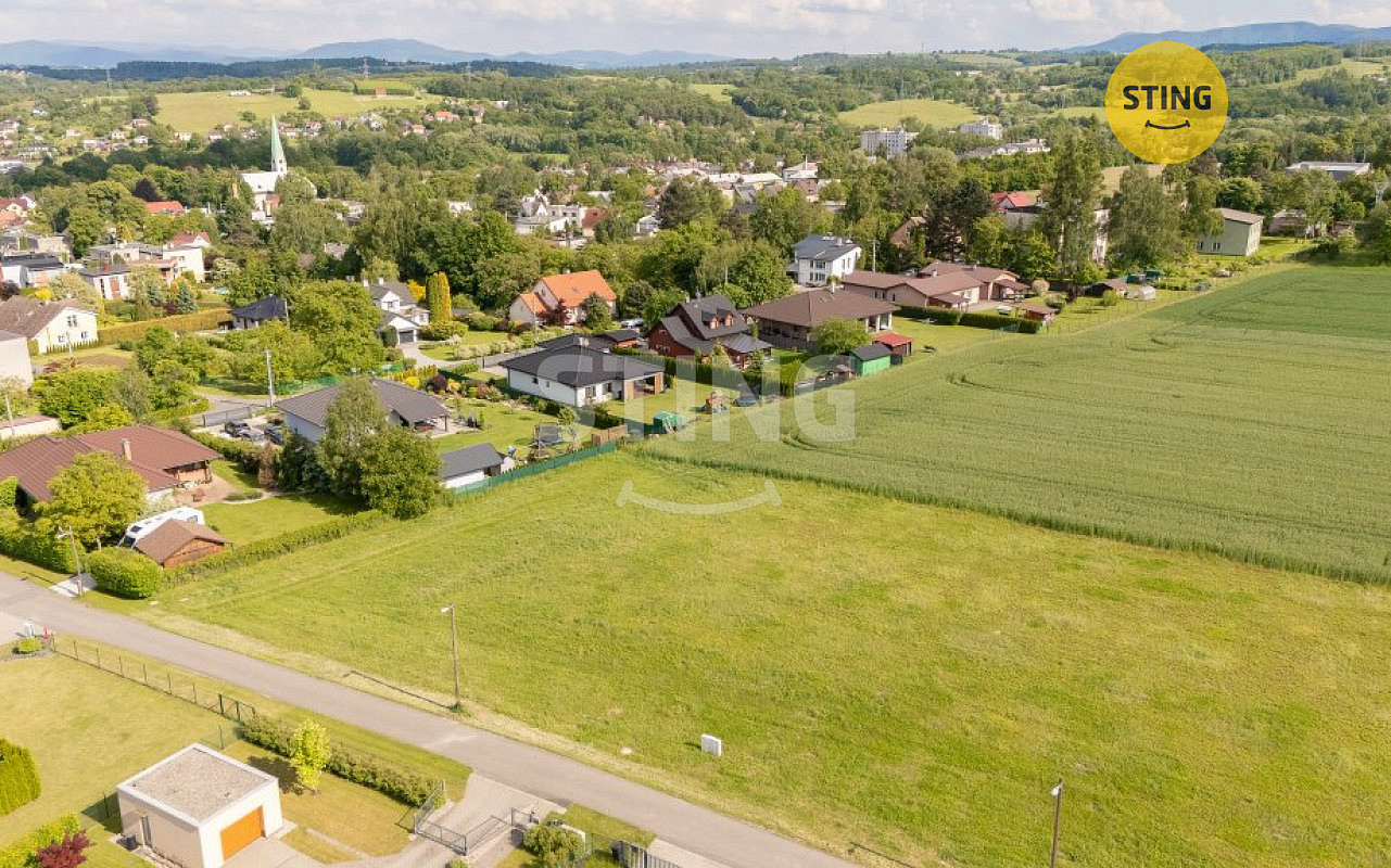 Prodej stavebního pozemku 2 000 m²