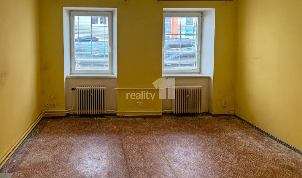 Prodej domu 200 m² s pozemkem 70 m², Plzeň – náhled fotky 16