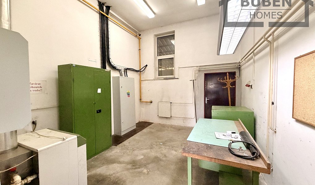 Prodej výrobních prostor 1 084 m², Staré Sedliště – náhled fotky 31