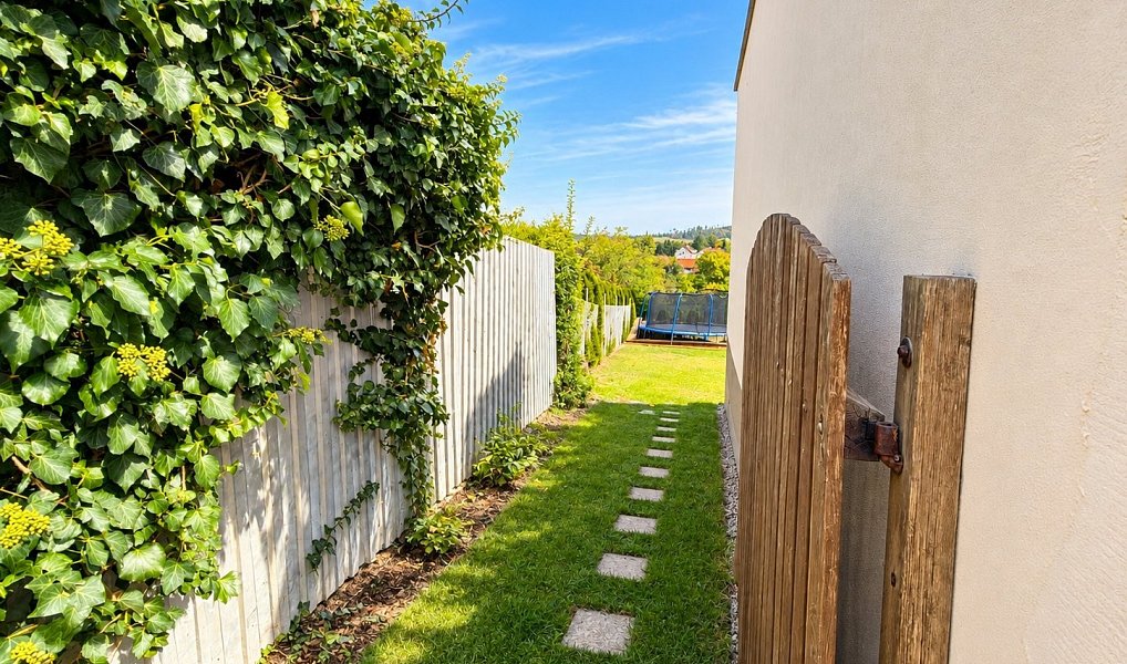 Prodej domu 330 m² s pozemkem 2 279 m², Kojetice – náhled fotky 42