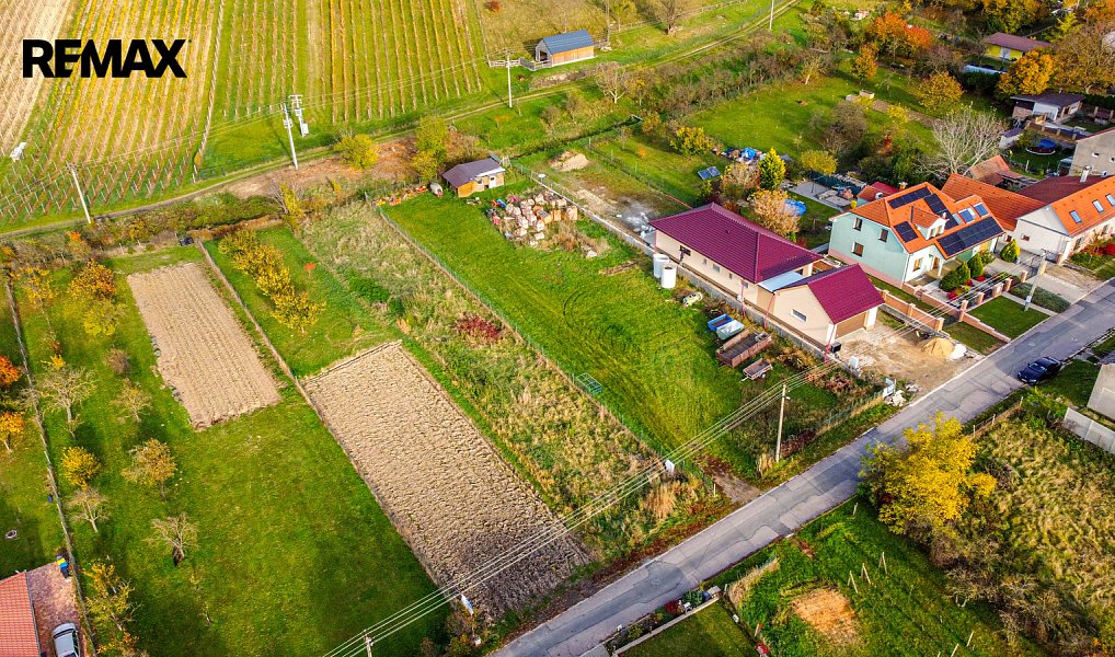 Prodej stavebního pozemku 854 m², Bavory – náhled fotky 7