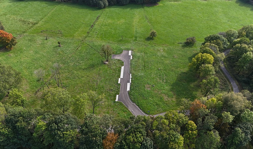 Prodej stavebního pozemku 2 363 m², Chudenín – náhled fotky 8