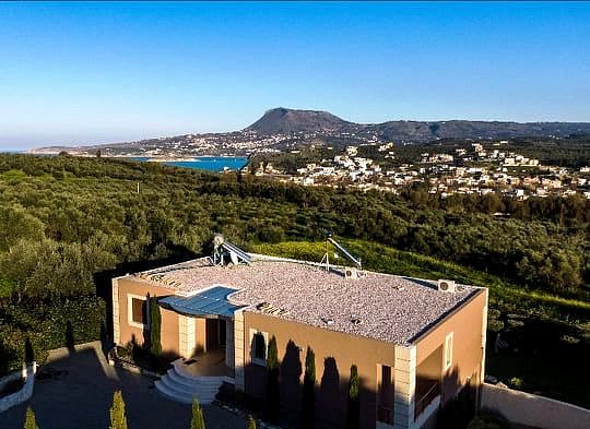Prodej domu 180 m² s pozemkem 2 000 m²