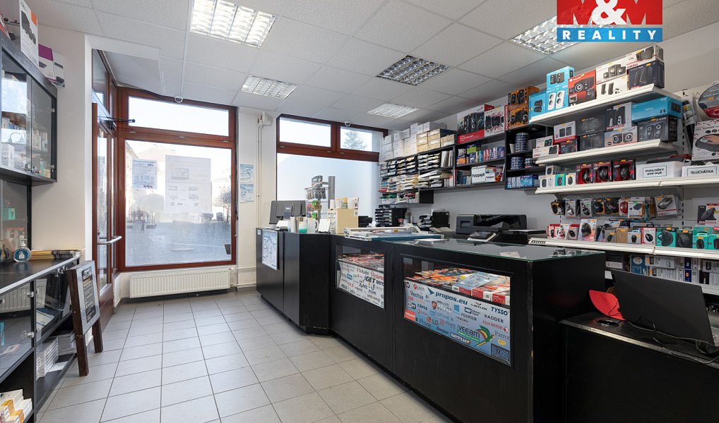 Prodej kanceláře 720 m², Bruntál – náhled fotky 7