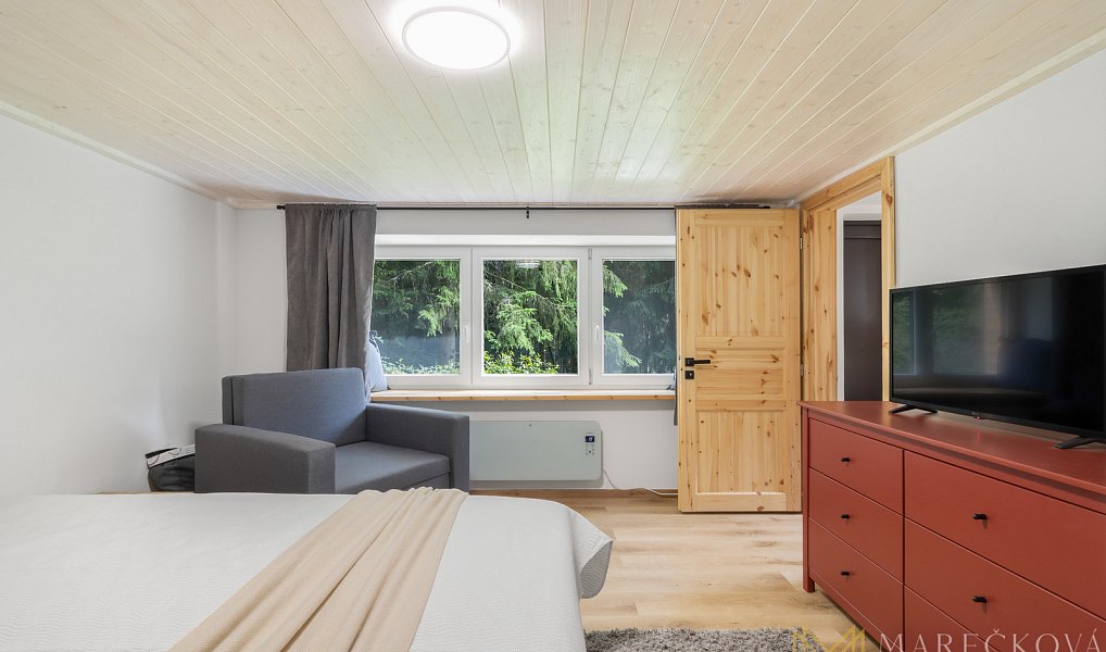 Prodej chaty/chalupy 80 m² s pozemkem 329 m², Podhradí – náhled fotky 15