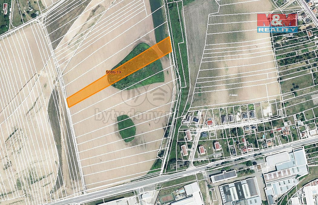 Prodej pole 1 065 m² — photo 3