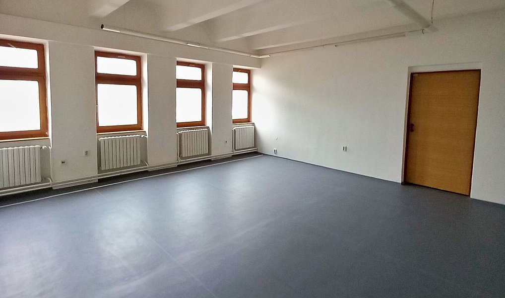 Pronájem kanceláře 37 m², Uherský Brod – náhled fotky 2