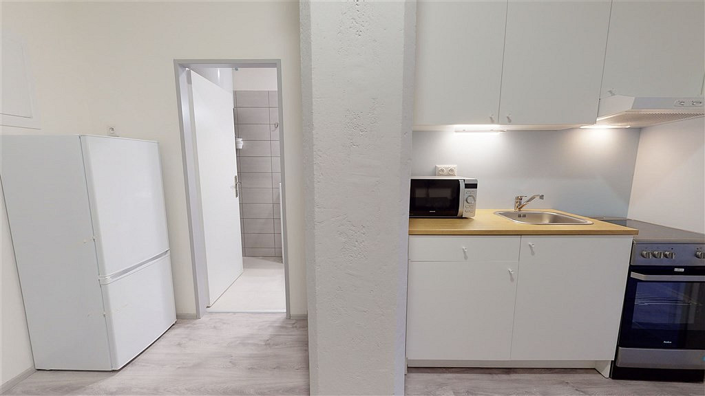 Pronájem bytu 1+1 28 m² – pohled 5