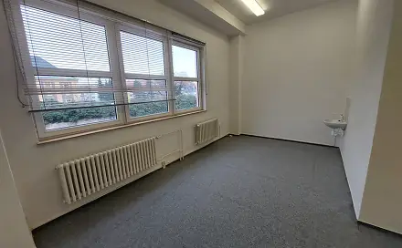 Pronájem kanceláře 20 m², Krnov, okres Bruntál