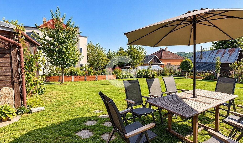 Prodej domu 220 m² s pozemkem 766 m², Zlín – náhled fotky 6