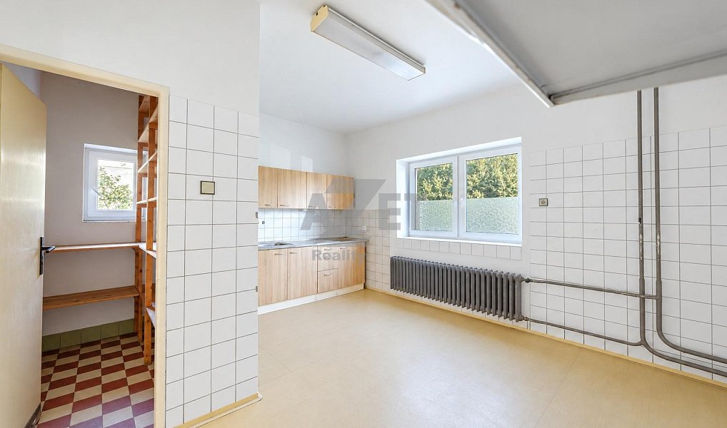 Prodej domu 420 m² s pozemkem 1 339 m², Velká Polom – náhled fotky 12