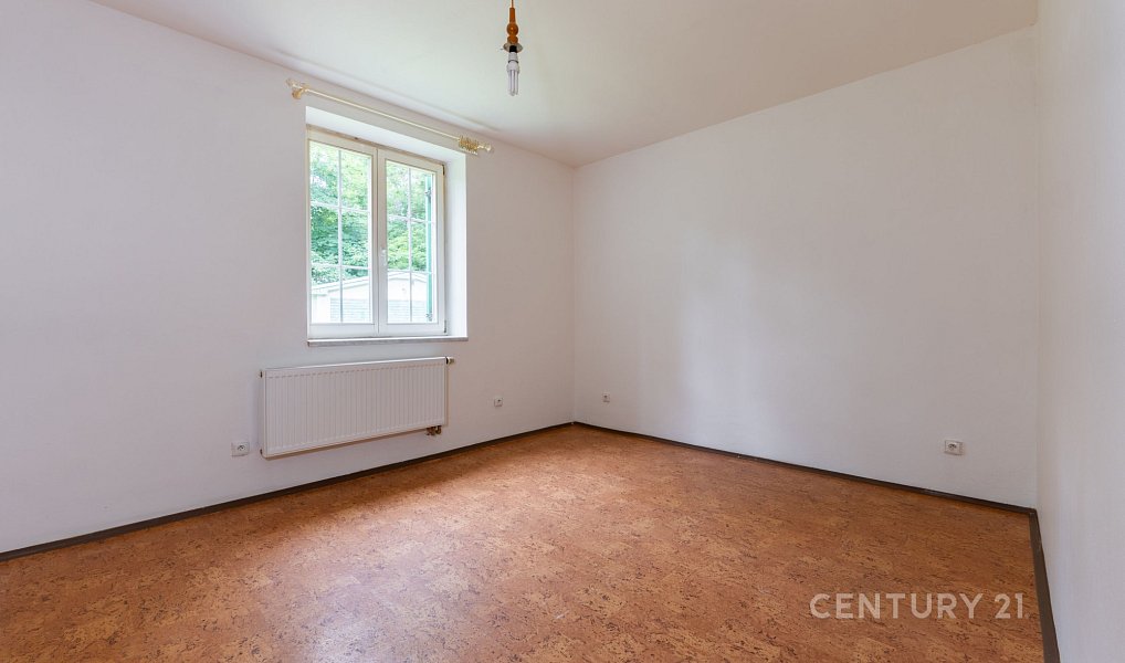 Prodej domu 273 m² s pozemkem 3 348 m², Lom – náhled fotky 16