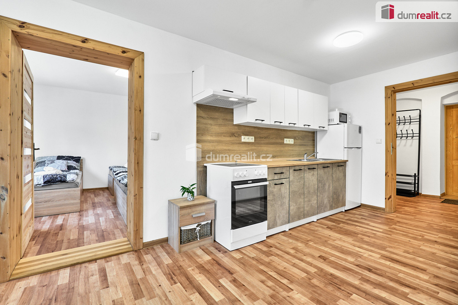 Prodej domu 180 m² s pozemkem 517 m² — photo 2