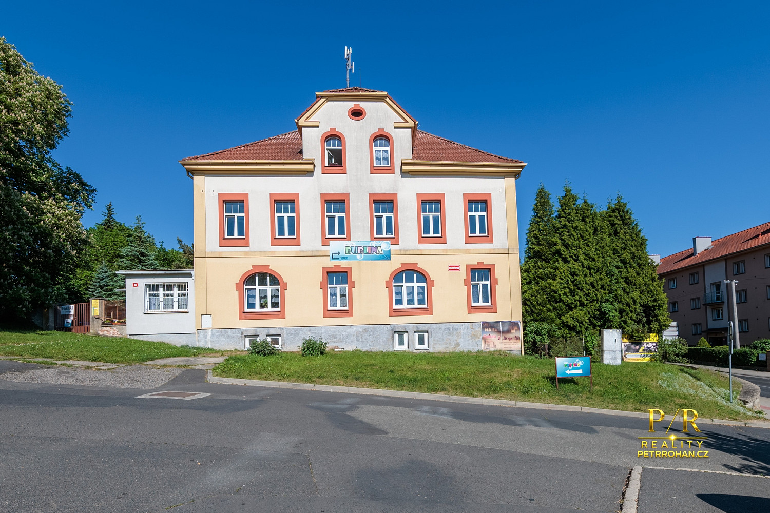 Prodej komerčního objektu (jiného typu) 650 m²