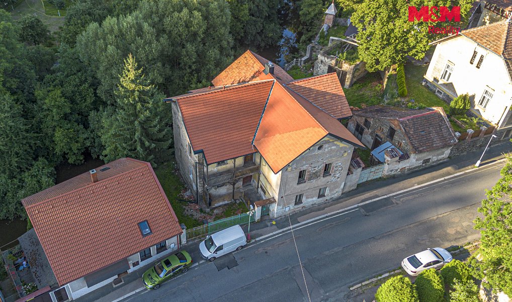 Prodej ubytovacího objektu 267 m², Žleby – náhled fotky 9