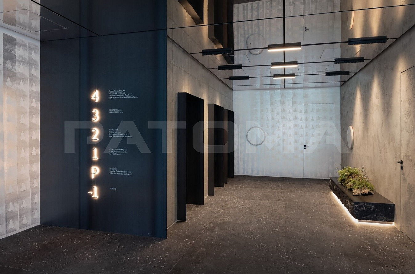 Pronájem kanceláře 1 107 m² – fotografie 4