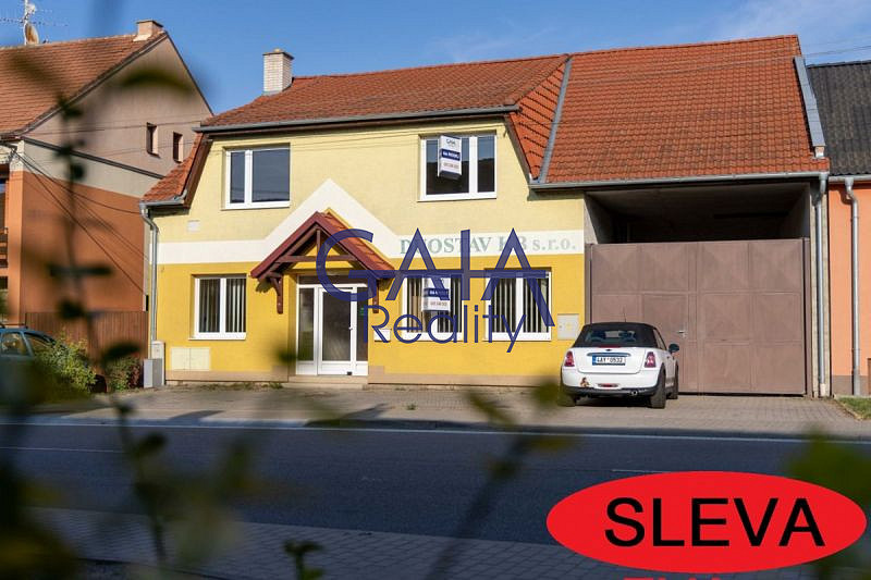 Prodej obchodních prostor 692 m²