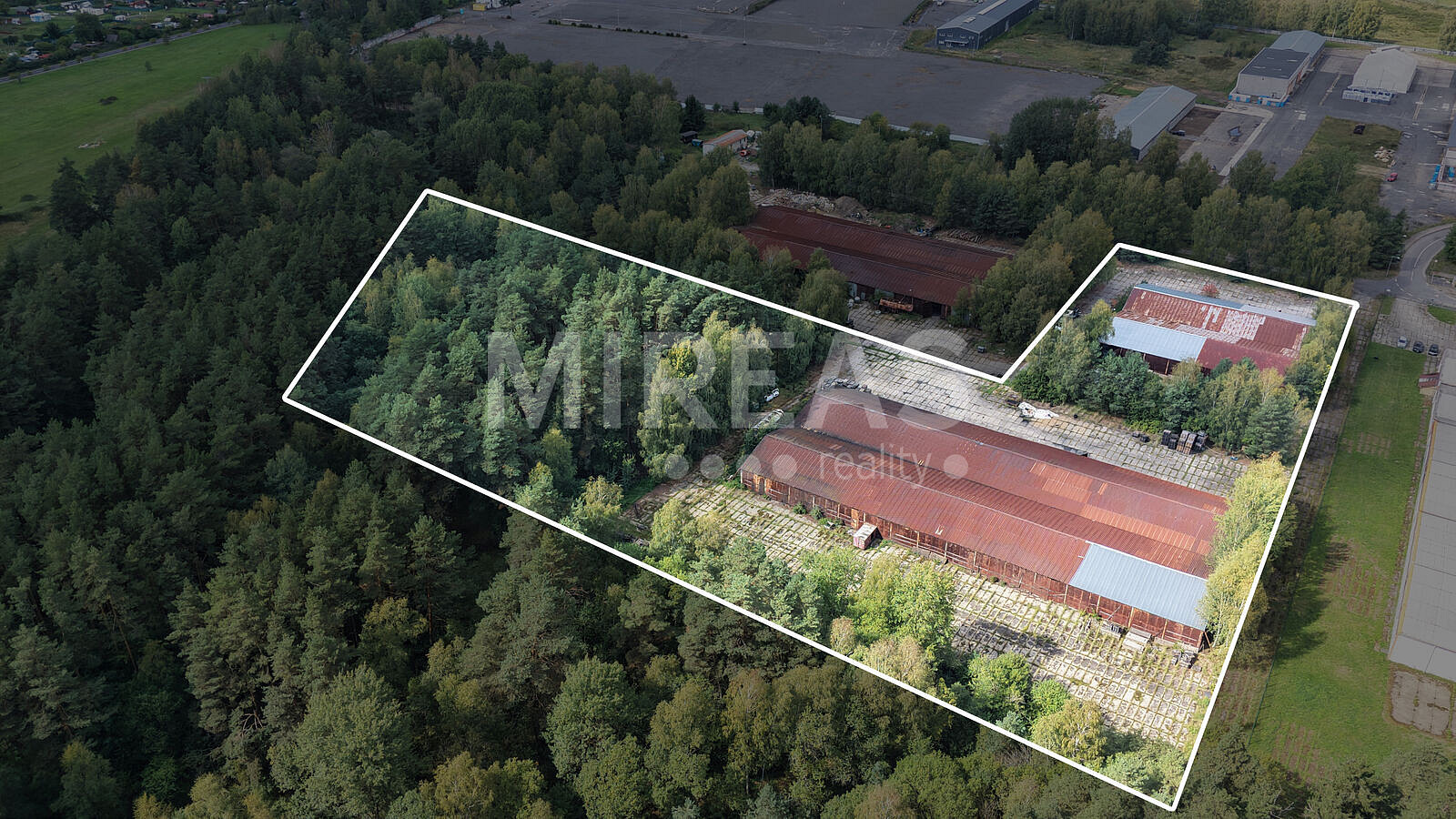 Prodej komerčního pozemku 19 967 m² – fotografie 2