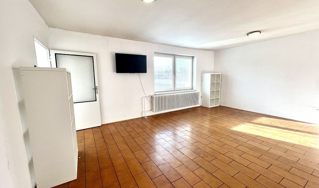 Pronájem domu 153 m² s pozemkem 204 m², Kyjov – náhled fotky 8