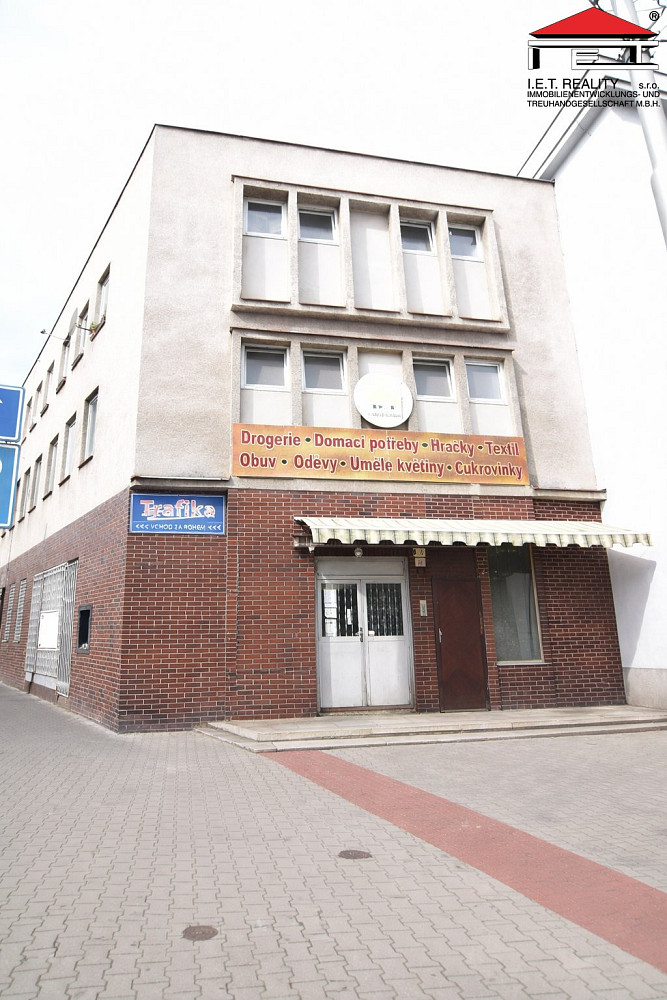 Pronájem obchodních prostor 430 m² — photo 2