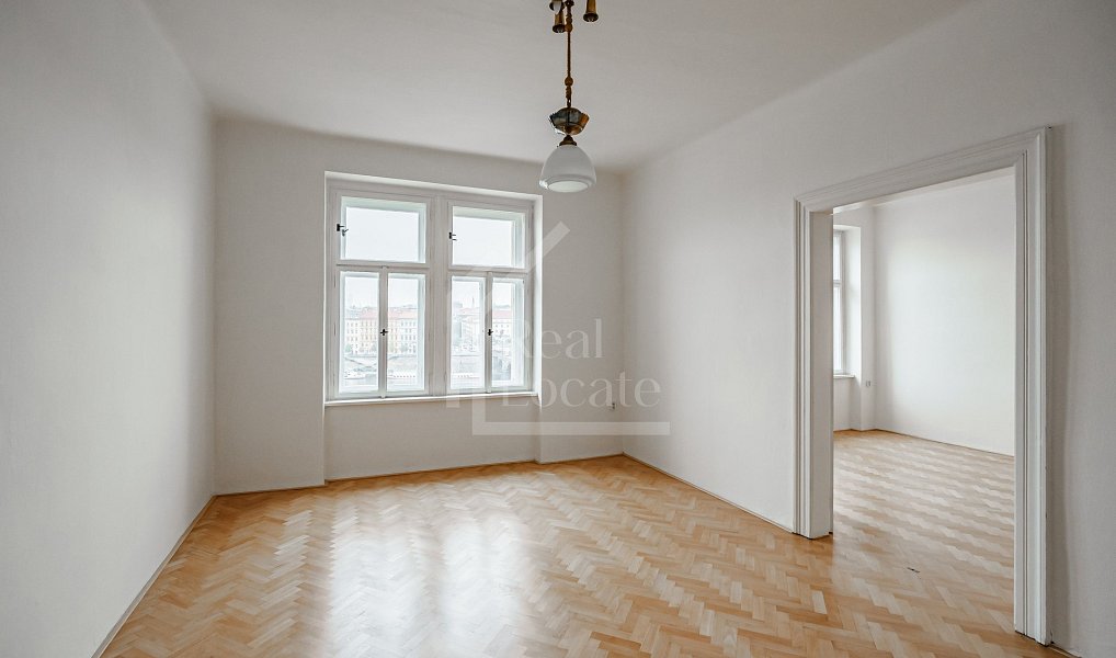 Pronájem bytu 2+kk 81 m², Praha – náhled fotky 2