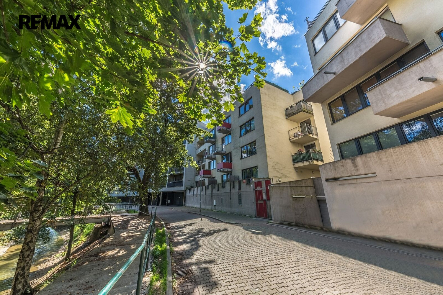 Prodej bytu 2+kk 70 m² – fotografie 2