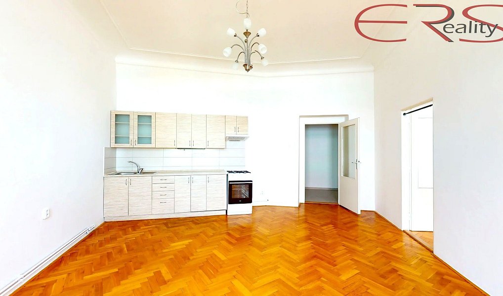 Pronájem bytu 2+kk 68 m², Liberec – náhled fotky 8