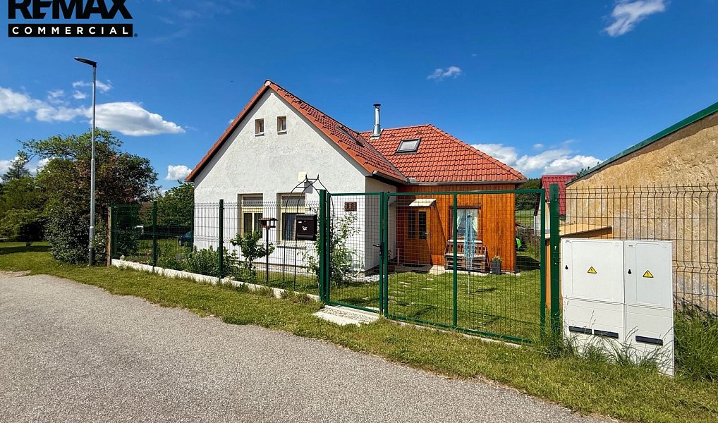 Prodej domu 100 m² s pozemkem 142 m², Studená – náhled fotky 31