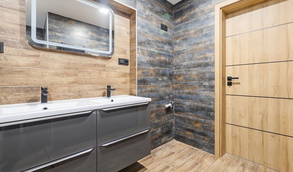 Prodej domu 159 m² s pozemkem 1 023 m², Lučina – náhled fotky 11