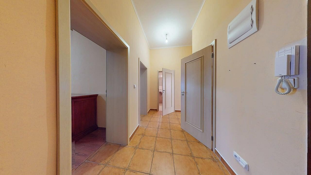Prodej bytu 2+1 69 m² — photo 4