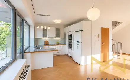 Pronájem domu 230 m² s pozemkem 550 m², K vinicím, Praha 6 - Nebušice