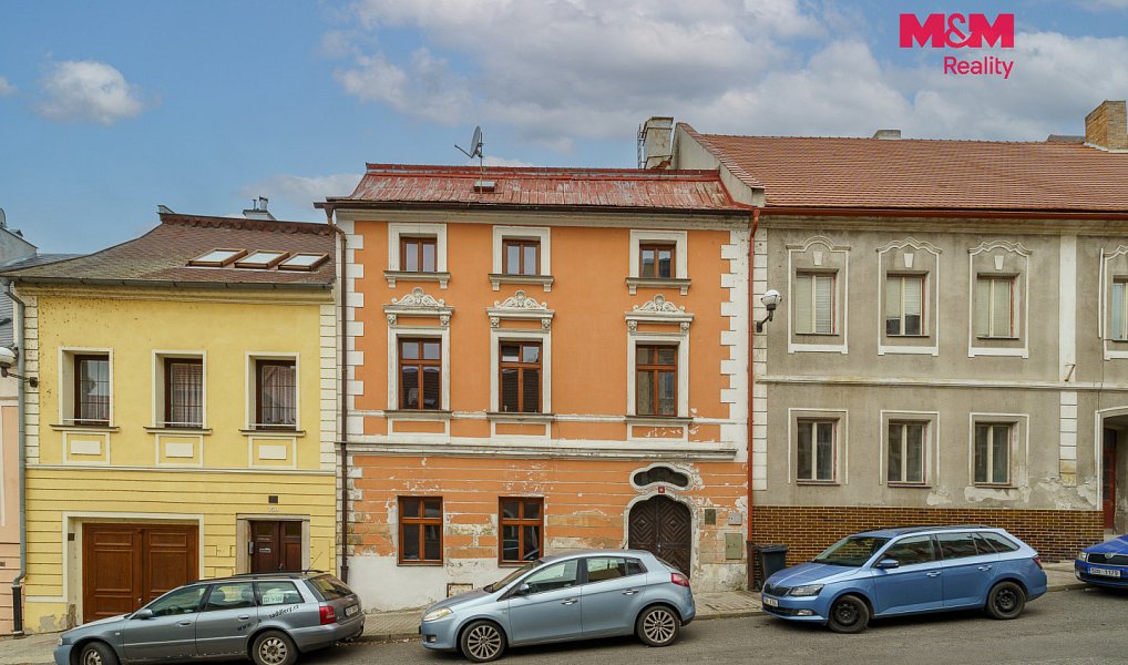 Prodej domu 260 m² s pozemkem 266 m², Kadaň – náhled fotky 12