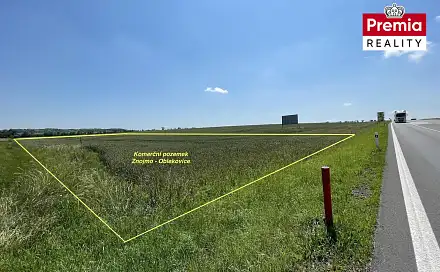 Prodej komerčního pozemku 8 300 m², Znojmo