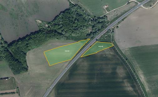 Prodej pole 84 518 m², Uhy, okres Kladno